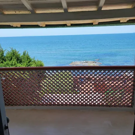 Sul Mare Con Accesso Diretto In Apartment *