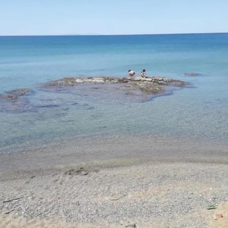 Sul Mare Con Accesso Diretto In Apartment *